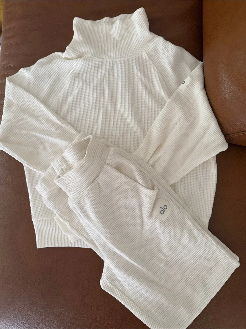 ALO Yoga great used